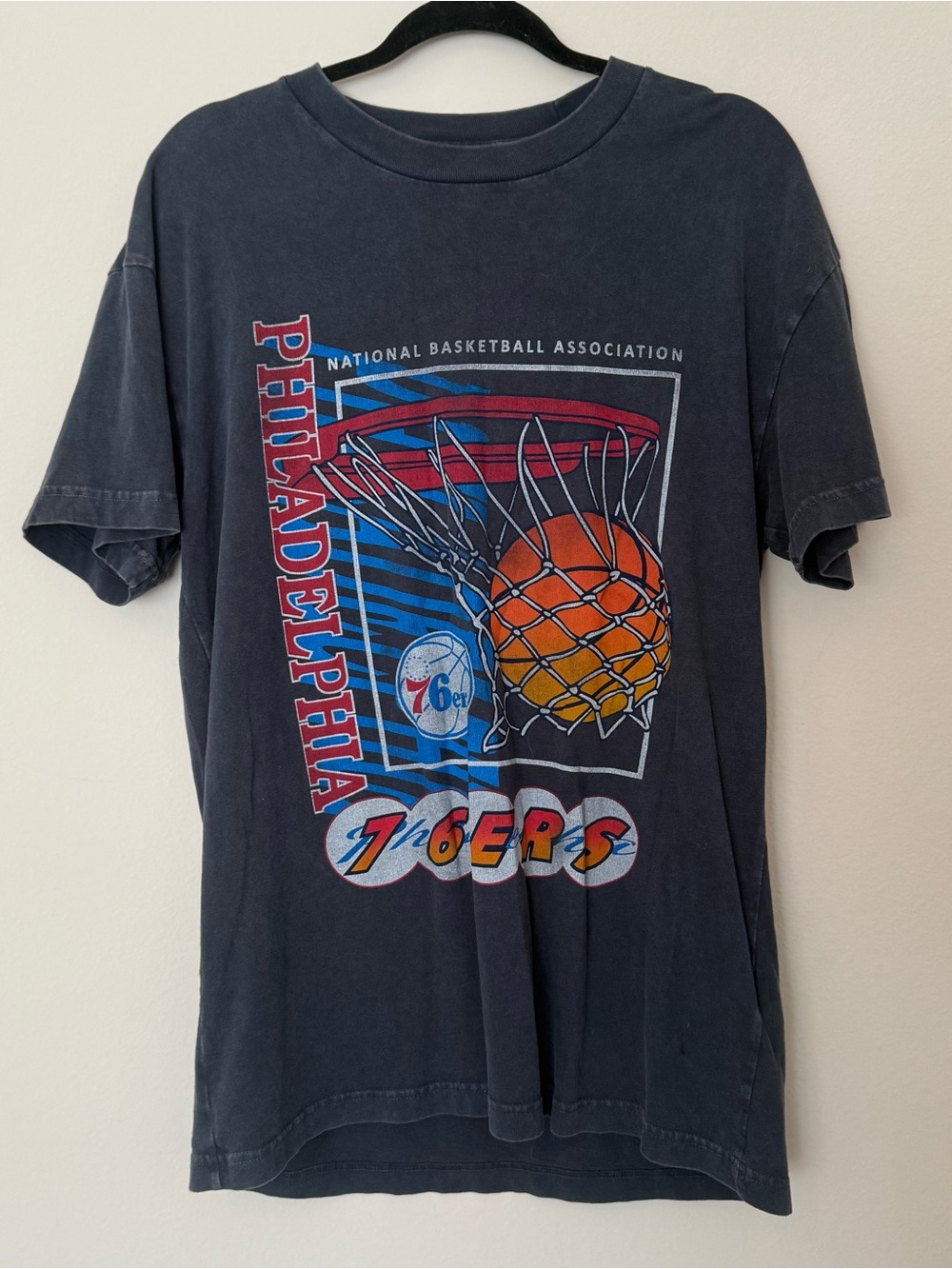 Men’s Abercrombie Philadelphia 76ers Tshirt